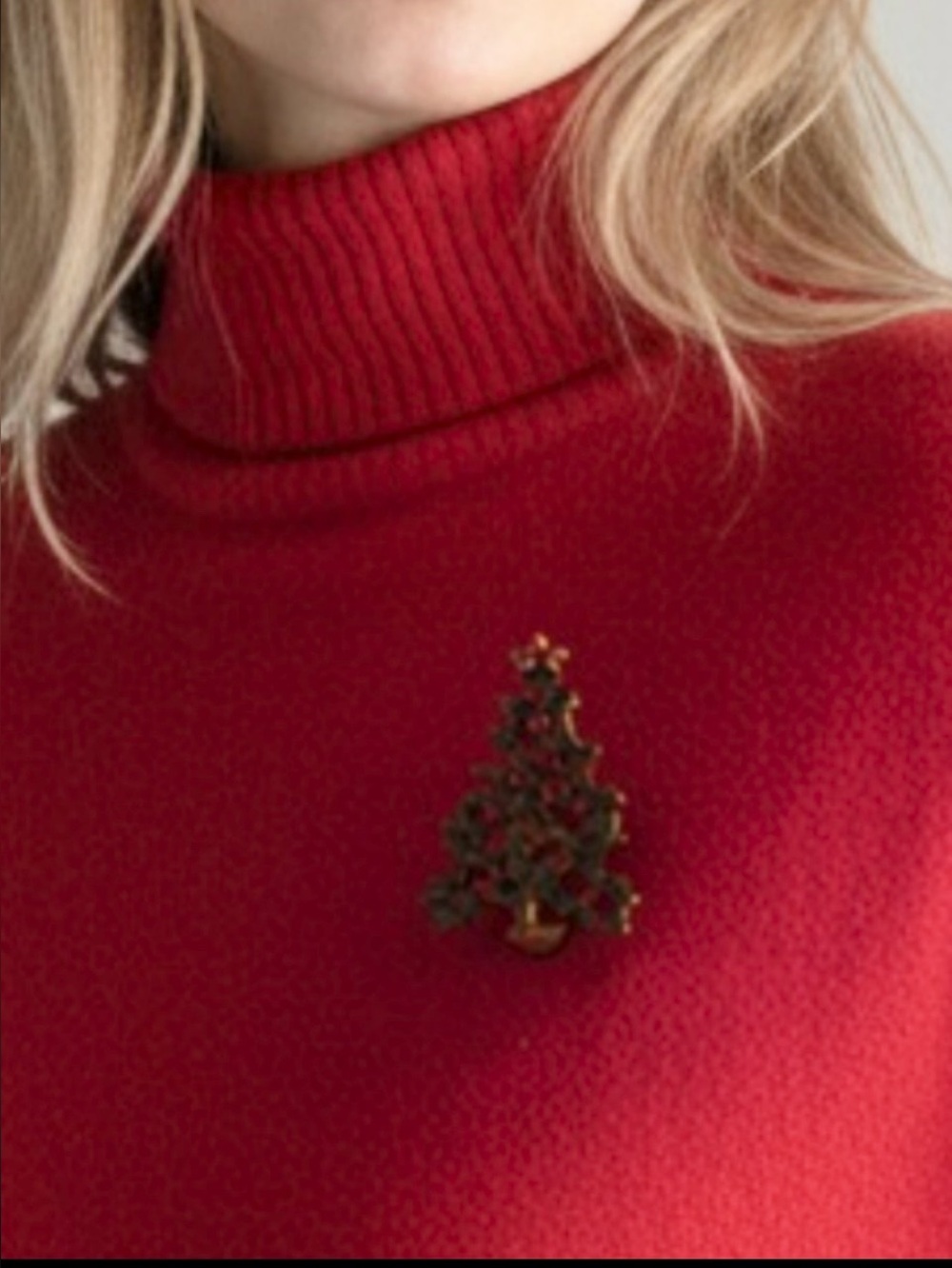CHRISTMAS Tree Pin Brooch - Green & Red Gold Tone - Picture 1 of 5